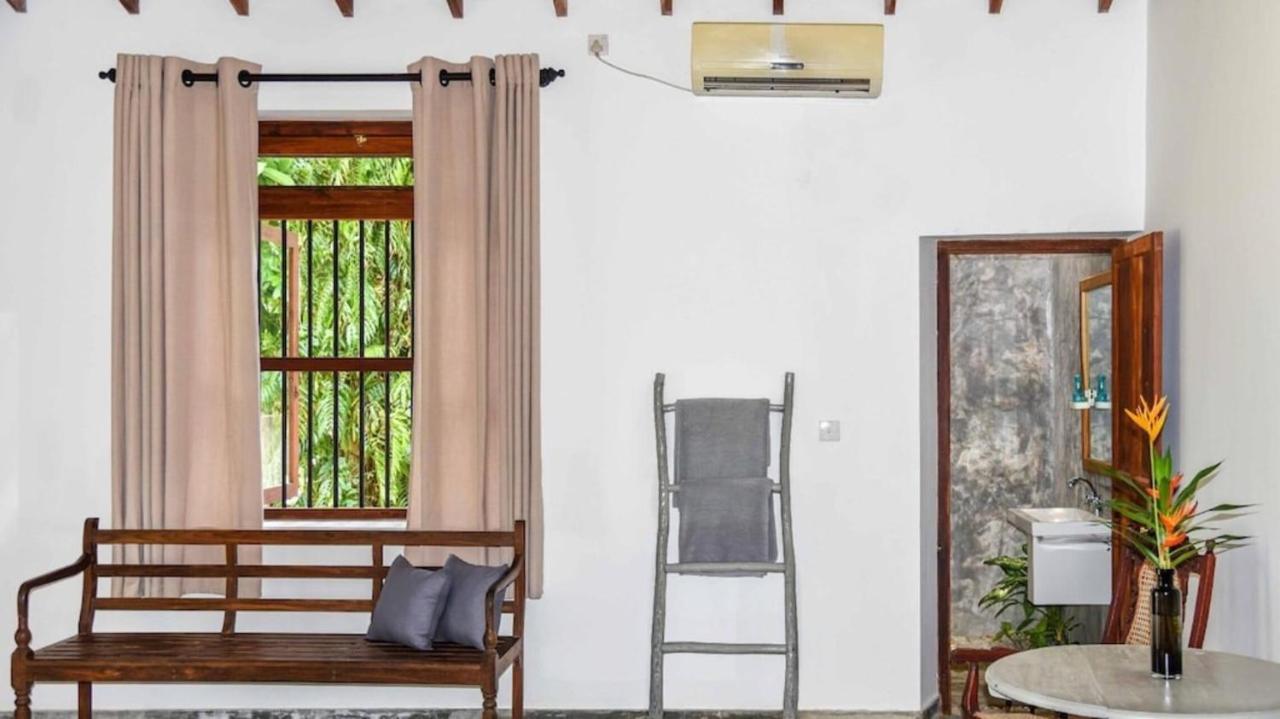 Antique Ceylon Villa Ahangama Exterior foto